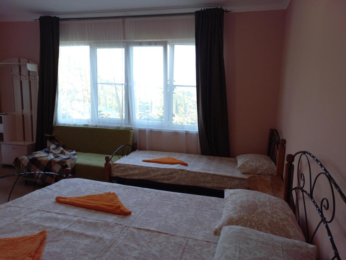 Inzhir Guest House New Athos Bagian luar foto