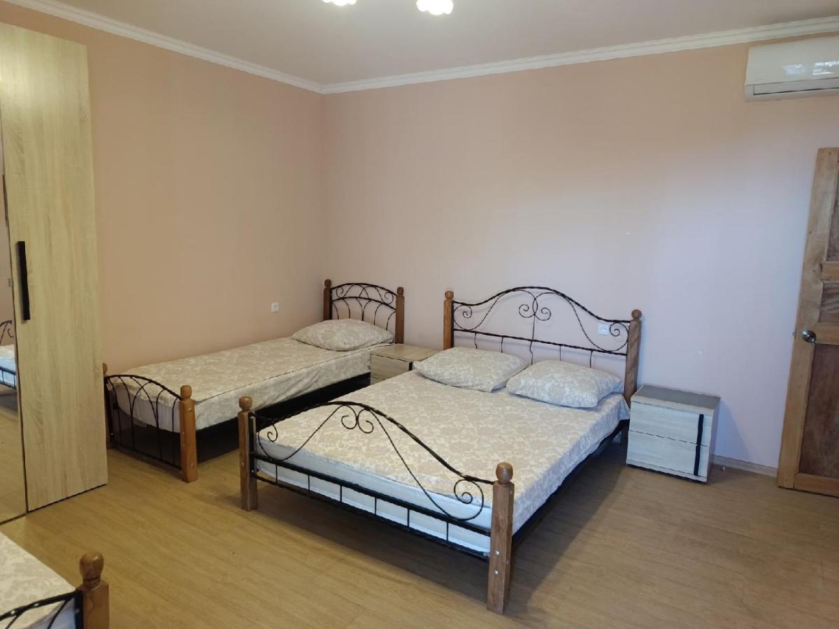 Inzhir Guest House New Athos Bagian luar foto