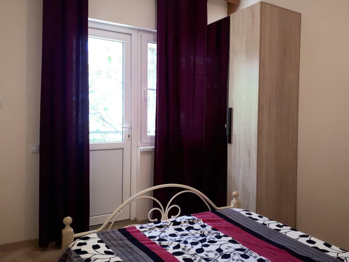 Inzhir Guest House New Athos Bagian luar foto